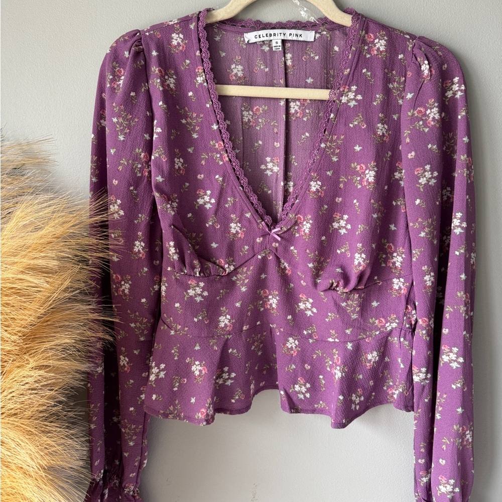 Celebrity Pink Women's Lavender Floral Blouse